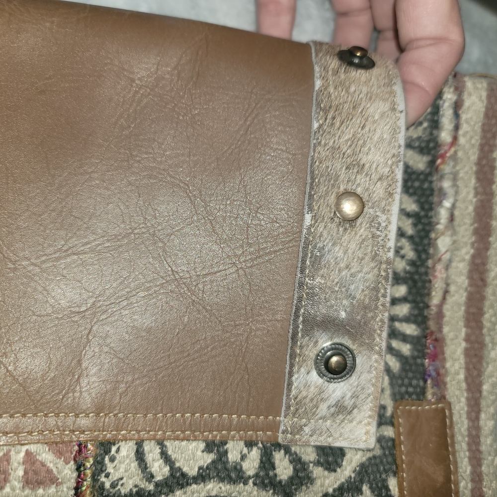 Boho Chic Patchwork Shoulder Bag - image 9